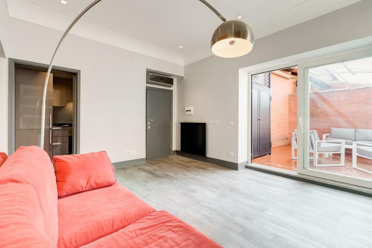 Trevi Area Penthouse Apartment Rome Exterior photo