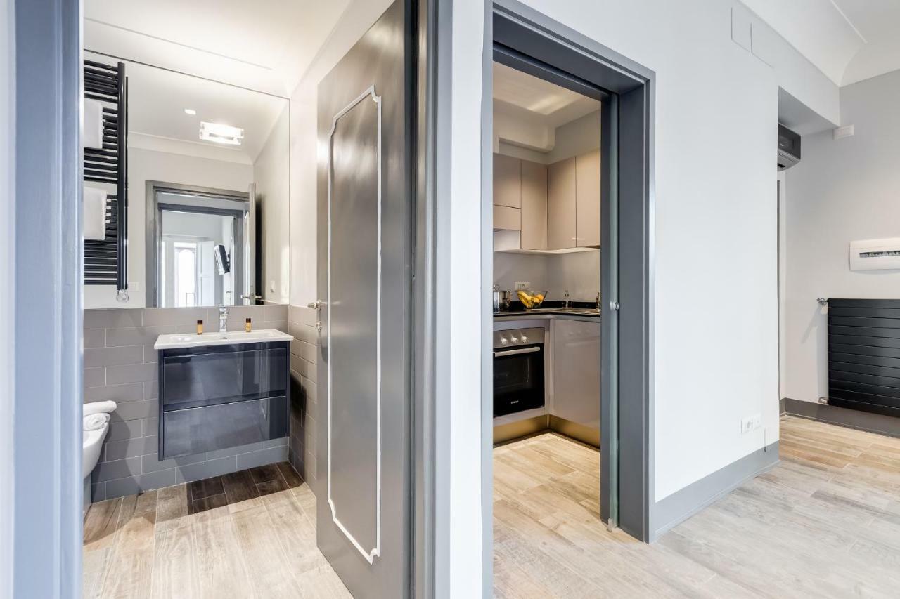 Trevi Area Penthouse Apartment Rome Exterior photo